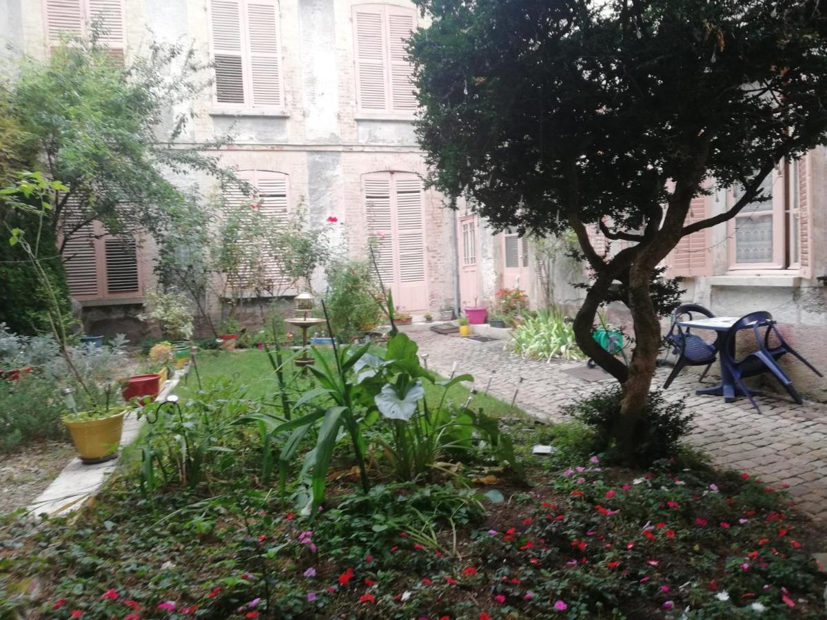 Hotel Particulier Sens Centre Ville Dış mekan fotoğraf