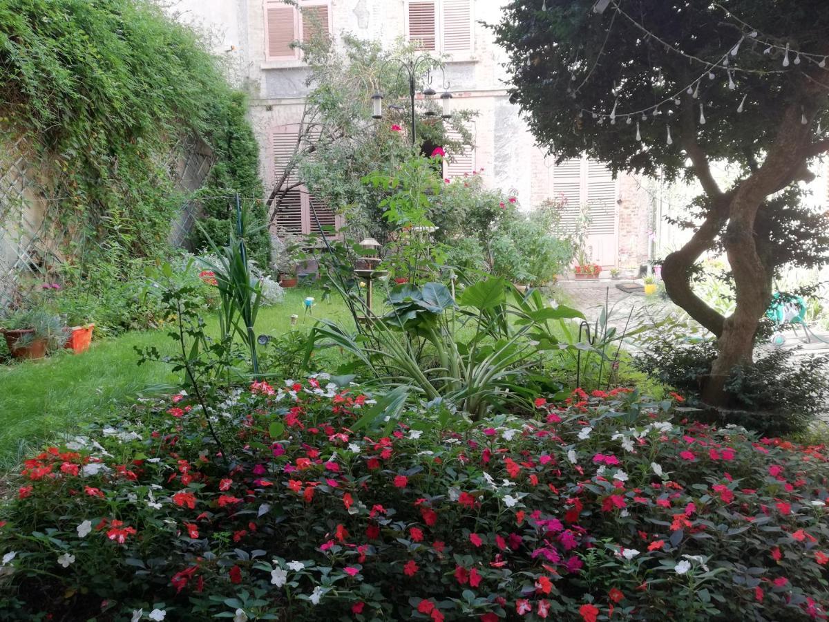 Hotel Particulier Sens Centre Ville Dış mekan fotoğraf